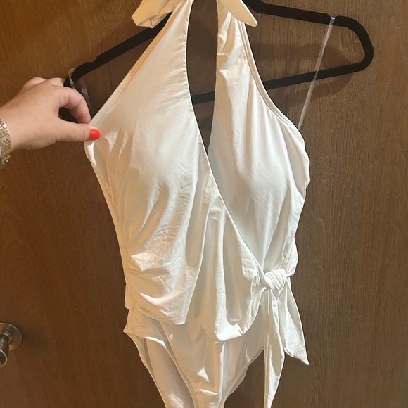 Lauren Ralph Lauren White Halter Side Tie Tummy Control One-Piece Swimsuit - Picture 3 of 8